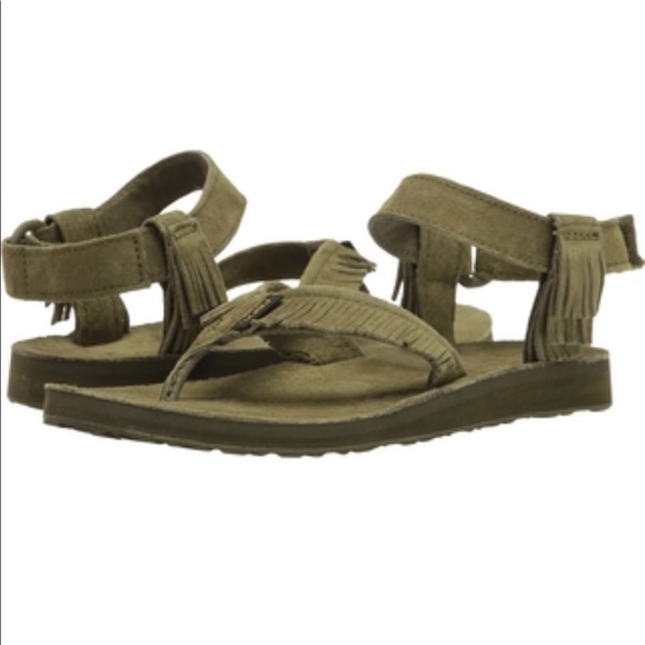 teva fringe sandal